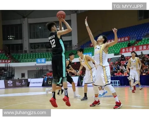 重庆篮球队荣登篮球速度排行榜首位展现卓越竞技实力